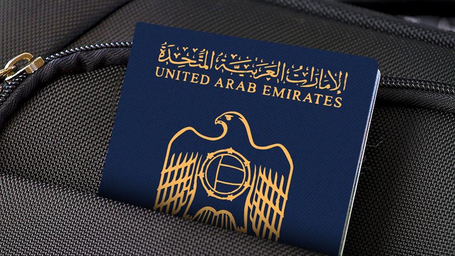 Passaporte dos Emirados Árabes Unidos - Aaftab Sheikh/Getty Images/iStockphoto