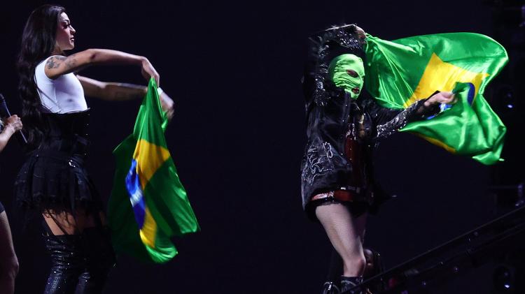 Pabllo Vittar e Madonna durante segunda noite de ensaios para show em Copacabana