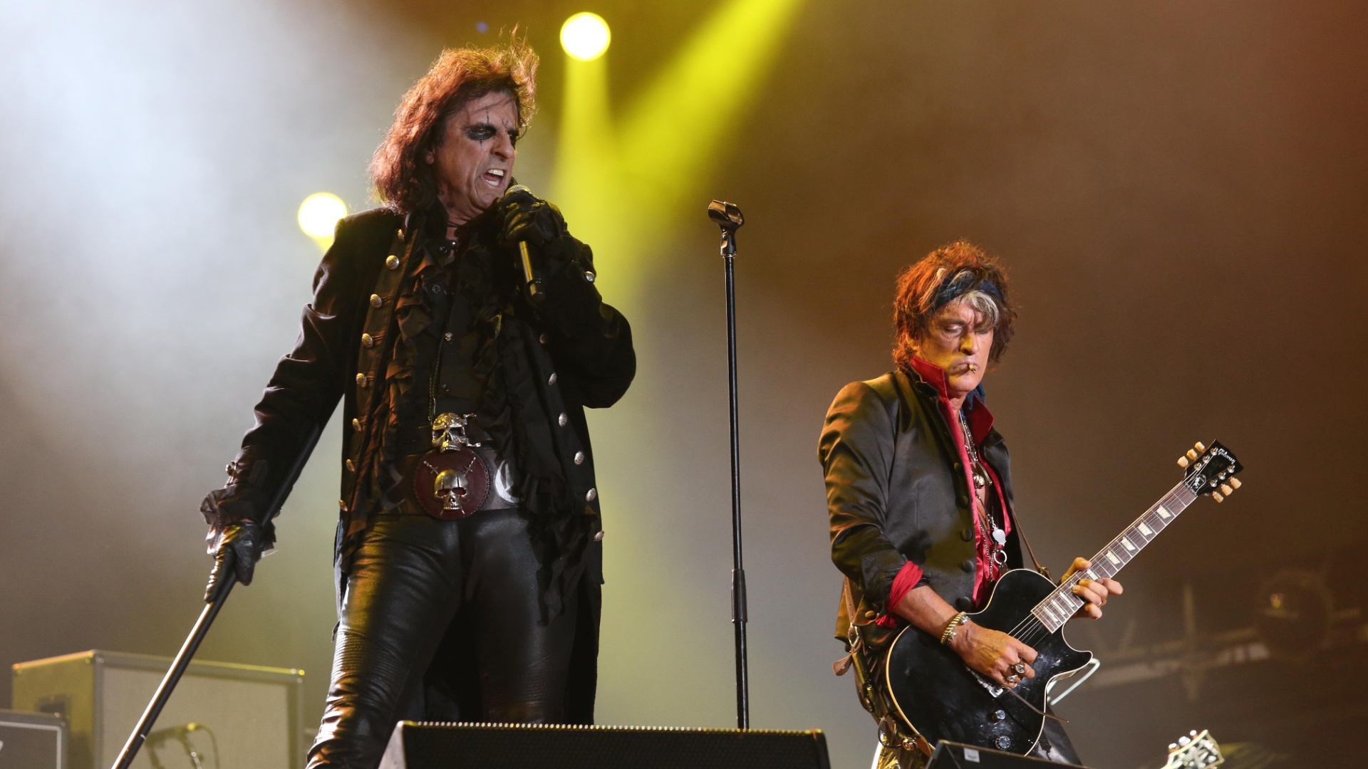 24.set.2015 - Johnny Depp, Alice Cooper e Joe Perry se apresentam no grupo Hollywood Vampire no palco Mundo no Rock in Rio 2015 - Marco Teixeira/UOL