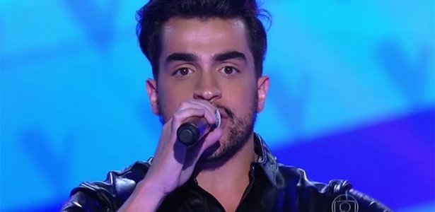 Matteus canta "Estou Apaixonado" no "The Voice Brasil" - Reprodução/TV Globo