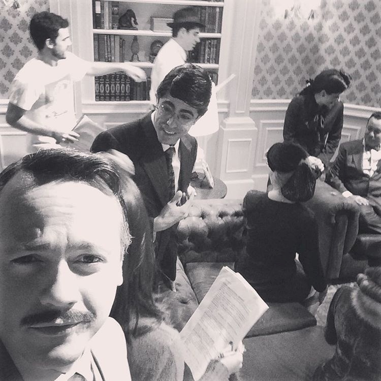 01.dez.2015 - Danton Mello publica foto no intervalo da gravação de um quadro de época para a terceira temporada de "Tá no Ar: a TV na TV" - Reprodução/Instagram/dantonmello