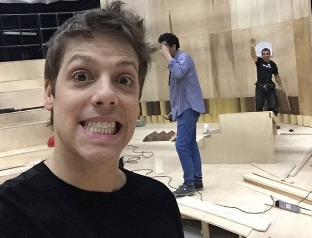 Profissionalismo e dedicação do Fábio Porchat impressionam na Record - Reprodução/Instagram