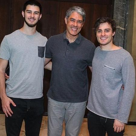 William Bonner com o filho, Vinícius, e o primo Hugo Bonemer - Reprodução/Instagram - Reprodução/Instagram