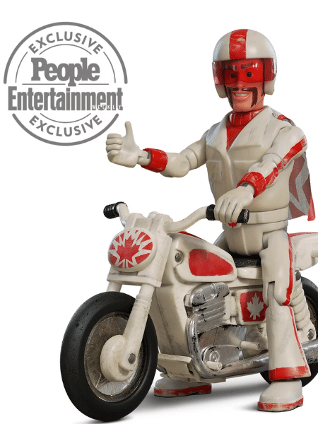 Duke Caboom, personagem de Keanu Reeves em "Toy Story 4" - Reprodução/EW
