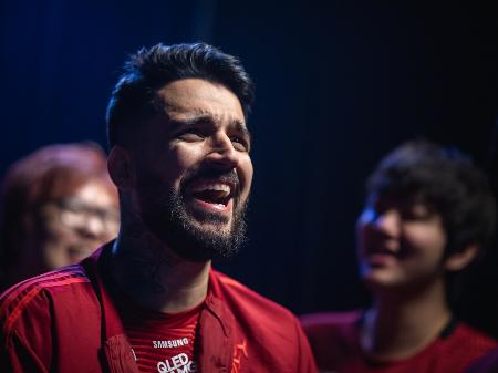 League Of Legends So O Brtt Ficou Feliz Com O Grupo Do Flamengo No Mundial 23 09 2019 Uol Start