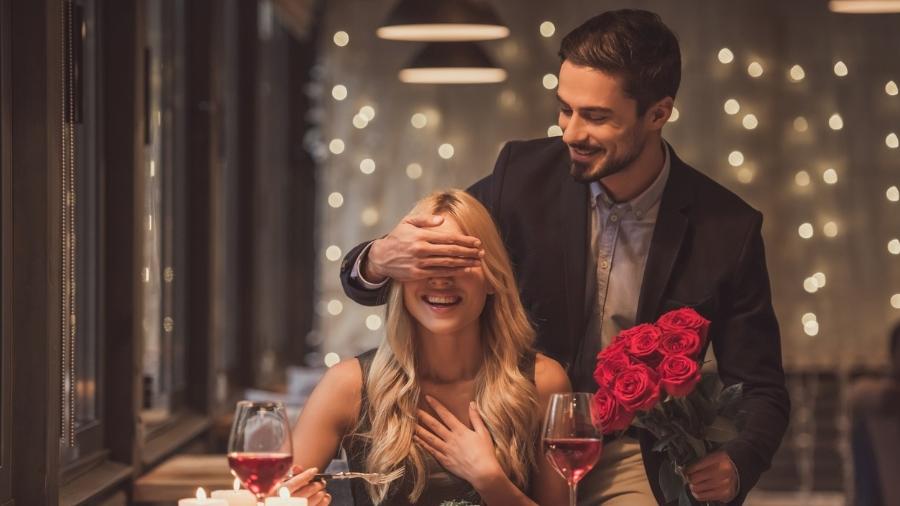 Arroubos de romantismo exagerado podem levar a um comportamento obsessivo - Getty Images/iStockphoto