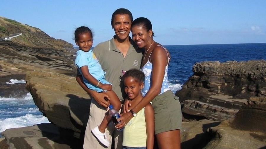 Michelle Obama publica foto de família para comemorar aniversário do marido, Barack Obama - Reprodução/Instagram