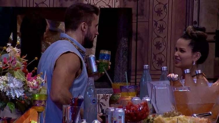 BBB 21: Juliette aconselha Arthur sobre Carla - Reprodução/Globoplay - Reprodução/Globoplay