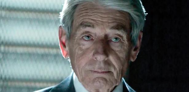 Falece John Nolan, ator icônico de Batman e Person of Interest