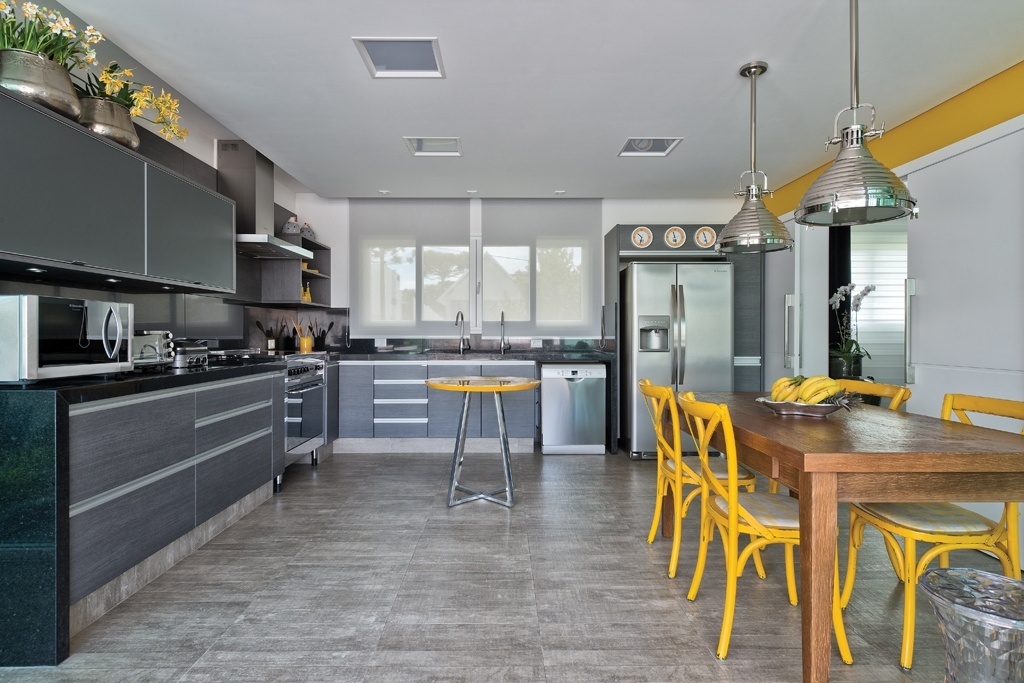 Inspire se em modelos de cozinha para decorar a sua bol fotos ... Integrando com laminado e porcelanato