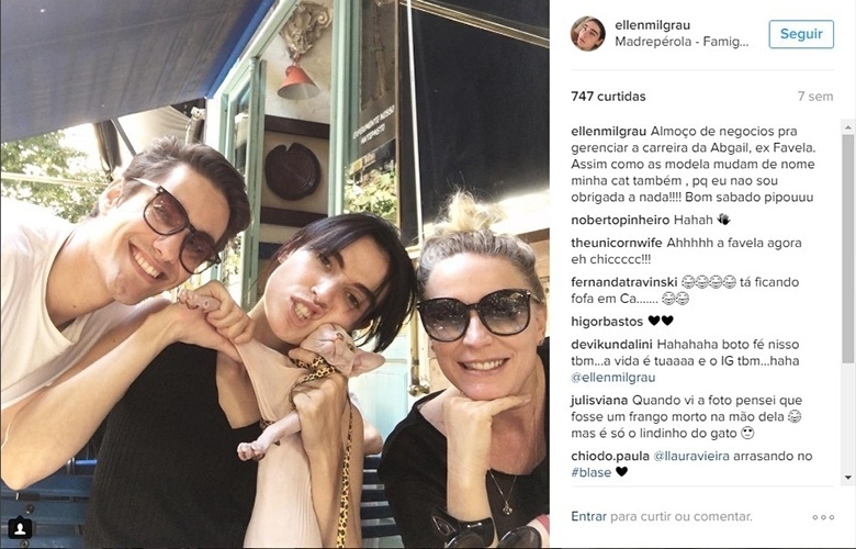 Ellen Milgrau brinca com a gatinha Abigail e posa com amigos - Reprodução/Instagram/ellenmilgrau