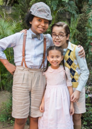 Os atores mirins JP Rufino, Xande Valois e Nathalia Costa que agitam "Êta Mundo Bom!" na Globo. A novela está em sua última semana de exibição - Cesar Alves/Globo - Cesar Alves/Globo