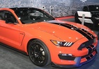 Ford mantém produção dos Mustang Shelby GT350 e GT350R na linha 2018 - Newspress