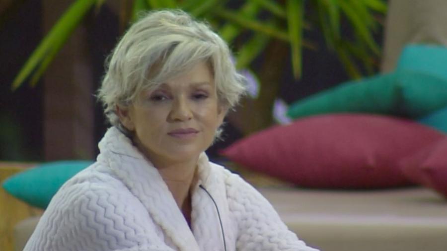 Andréa Nóbrega está confiante para noite de roça - Reprodução/PlayPlus