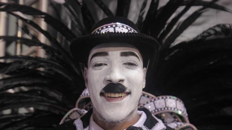 Dragões da Real desfila no Anhembi - Ricardo Matsukawa/UOL - Ricardo Matsukawa/UOL