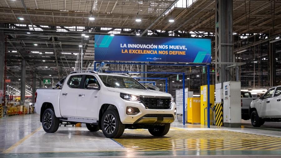 Fiat Titano tem produção iniciada em Córdoba Fiat Titano tem produção iniciada em Córdoba