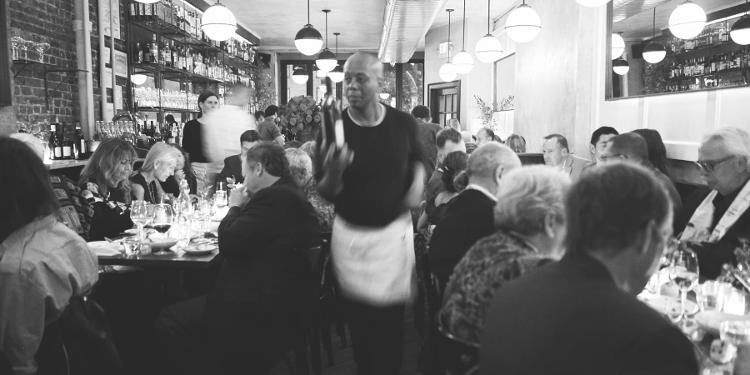 Ambiente do Estela, em Nova York