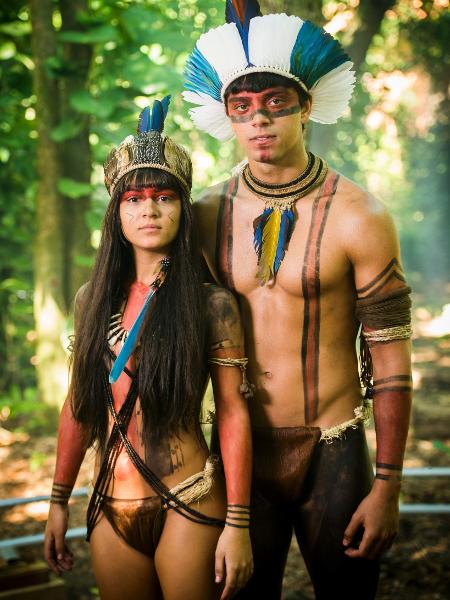 Jacira (Giullia Buscacio) e Piatã (Rodrigo Simas) em "Novo Mundo" - João Miguel Júnior/TV Globo - João Miguel Júnior/TV Globo