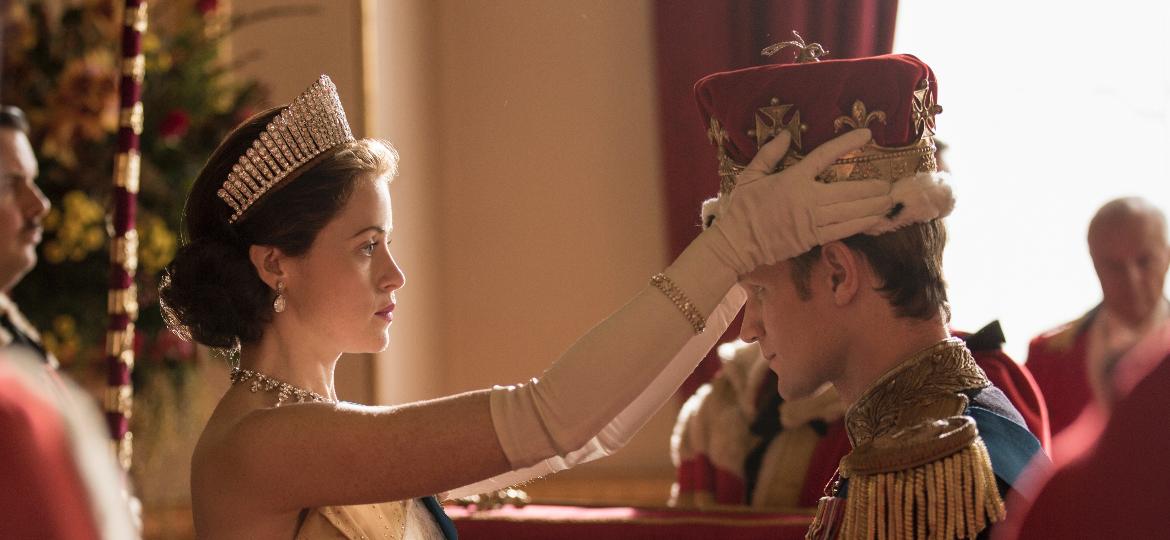 Elizabeth (Claire Foy) e Phillip (Matt Smith) em cena da segunda temporada de "The Crown" - Robert Viglasky/Netflix