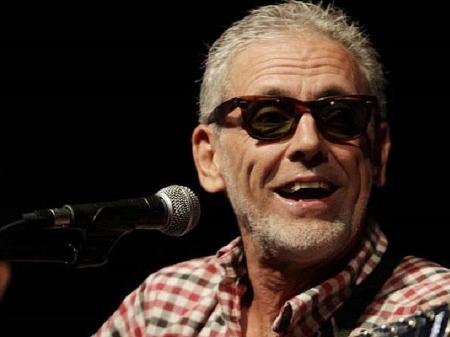 O cantor venezuelano Evio di Marzo (1954-2018) - Reprodução/AVN