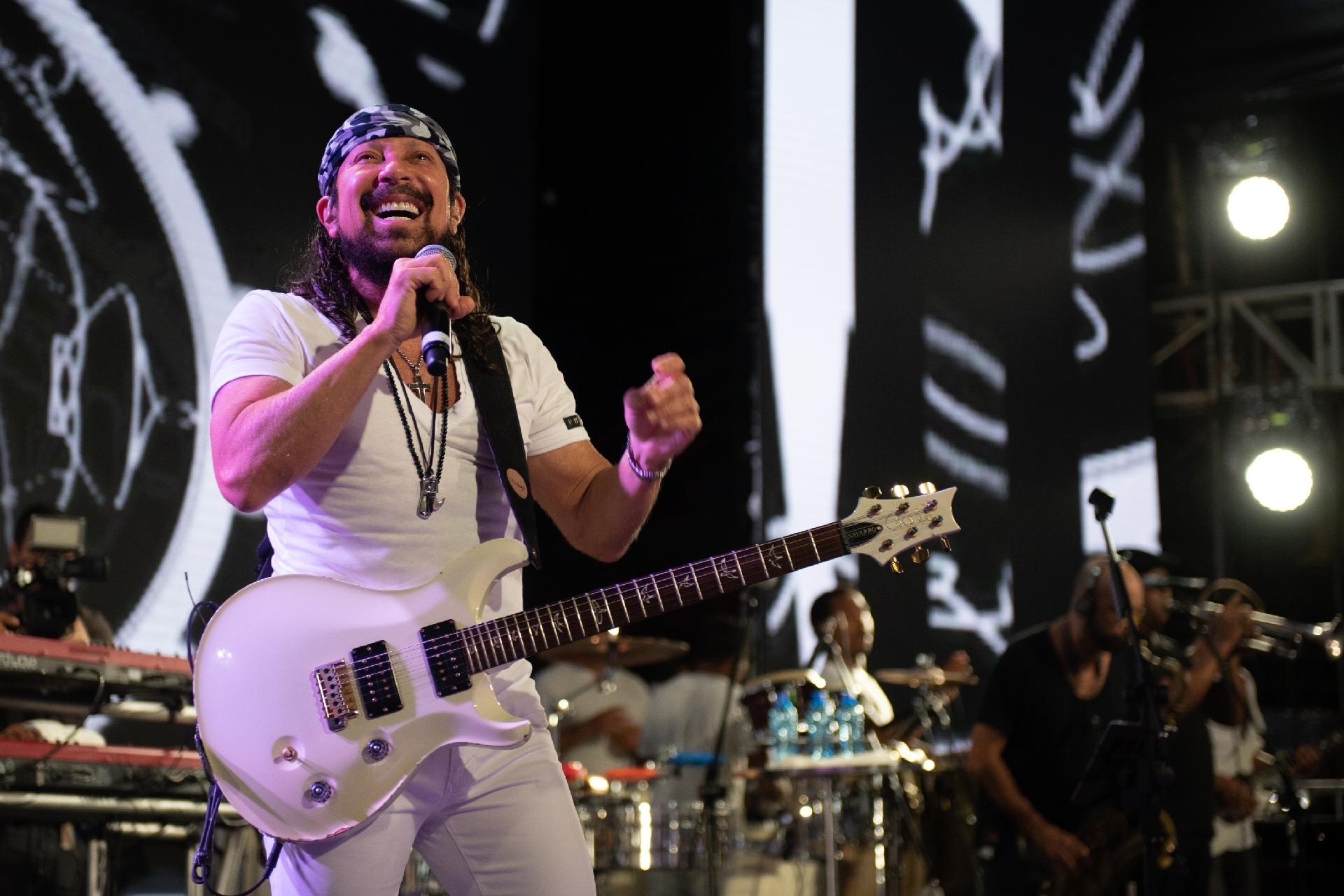 Bell Marques se apresentou no sábado no cruzeiro de Wesley Safadão, o WS On Board - Flávio Moraes/UOL