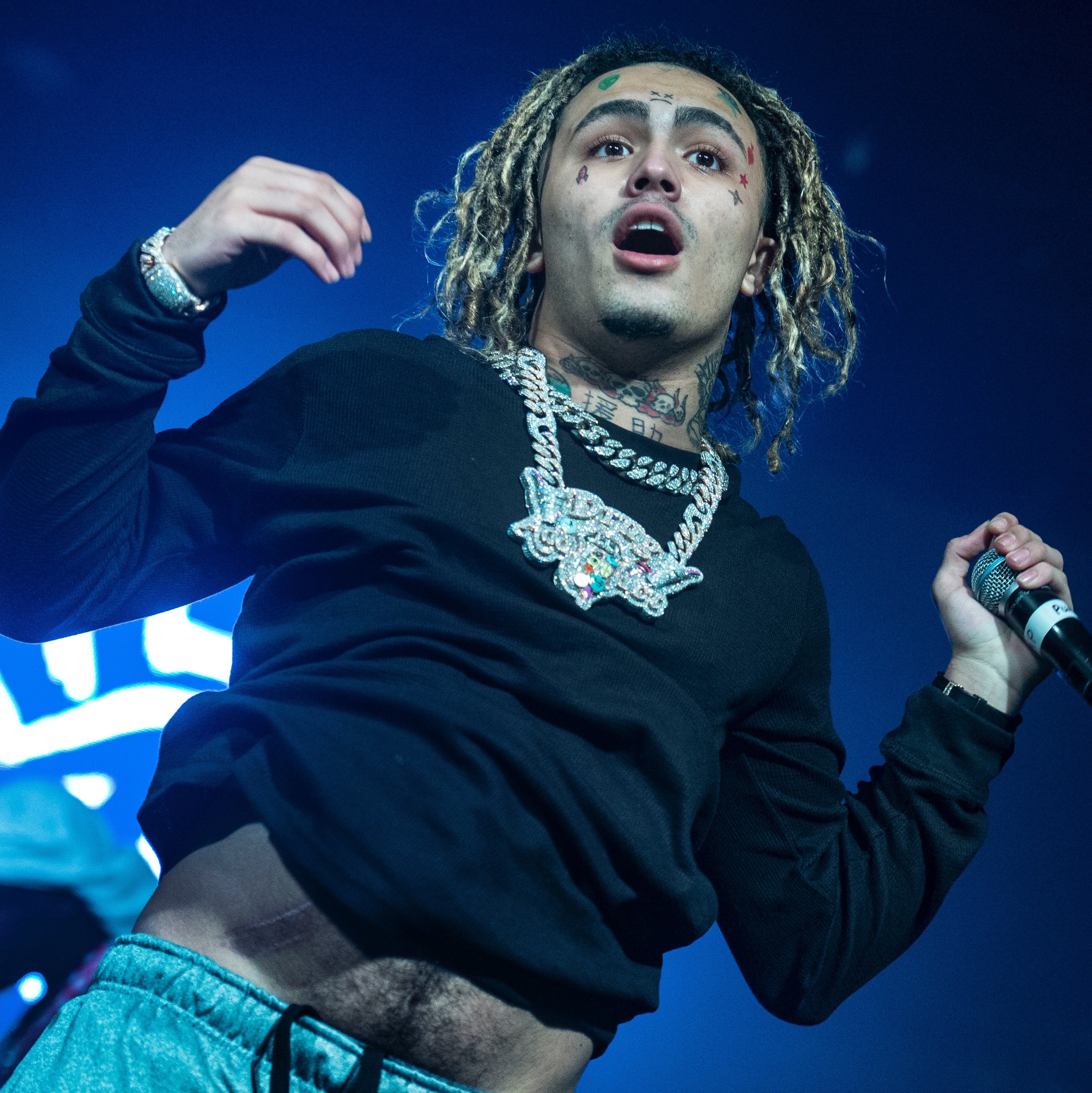 Rapper americano Lil Pump deixa chineses revoltados com vídeo