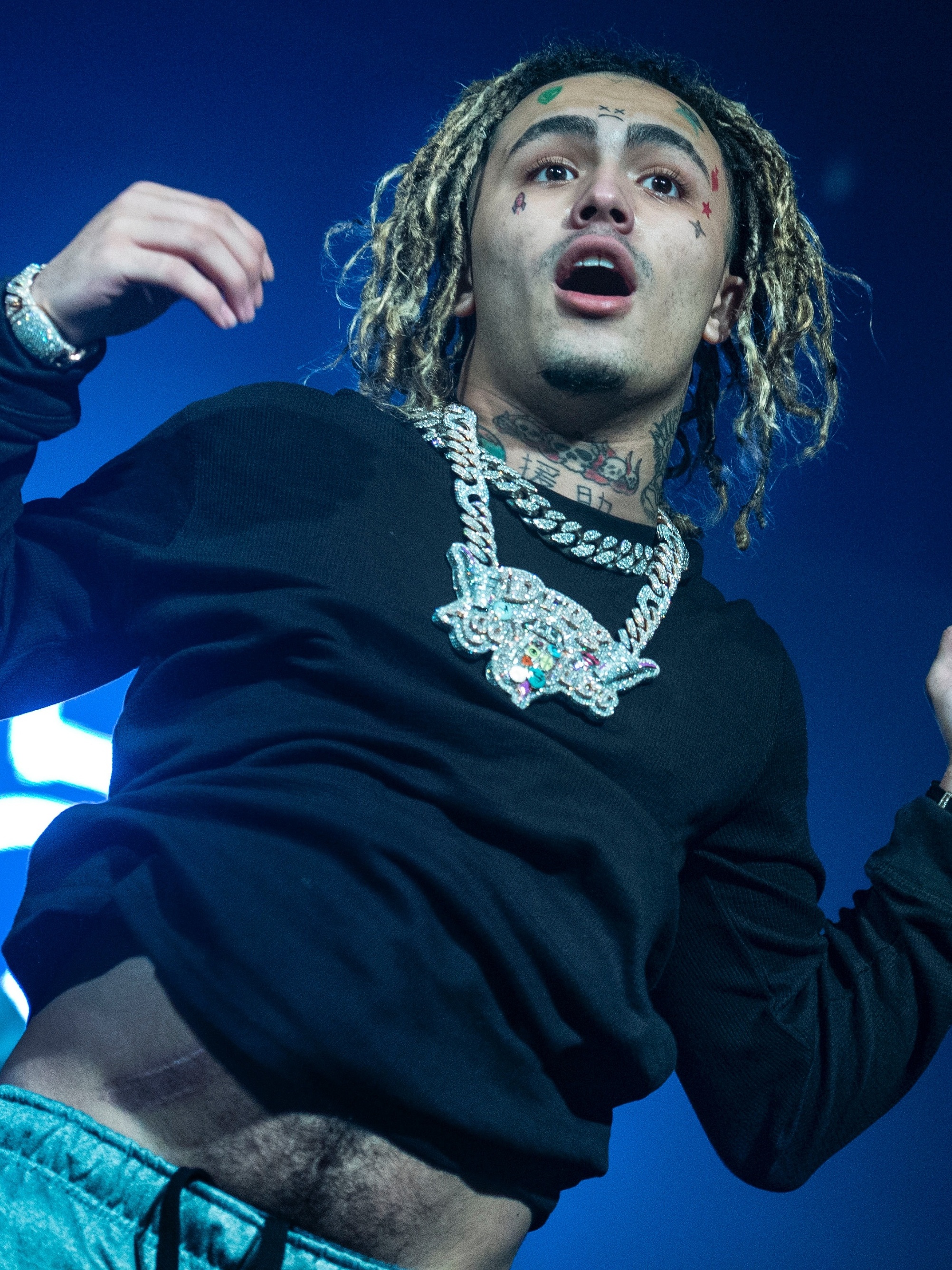 Rapper americano Lil Pump deixa chineses revoltados com vídeo