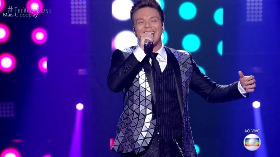 Michel Teló cantou durante o "The Voice Brasil" - Reprodução/TV Globo