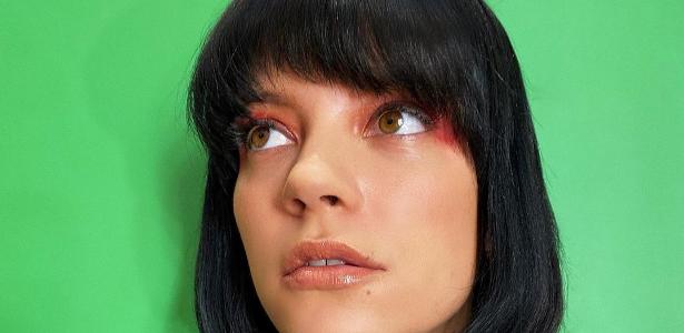 Foi alvo de críticas | Lily Allen sugere misoginia após vitória de Boris no R. Unido