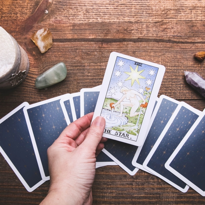 Jogo de Ler Cartas de Tarot Online Grátis 3 Cartas Português