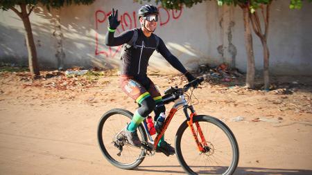 Andar de bike ajudou Márcio a perder 17 kg: 'Pedalar me dá prazer e saúde'  - 18/11/2021 - UOL VivaBem