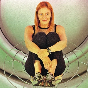 Chris Couto, na época de VJ, à frente do "Supernova 1", da MTV, na década de 90 - Cleo Velleda/Folhapress - Cleo Velleda/Folhapress