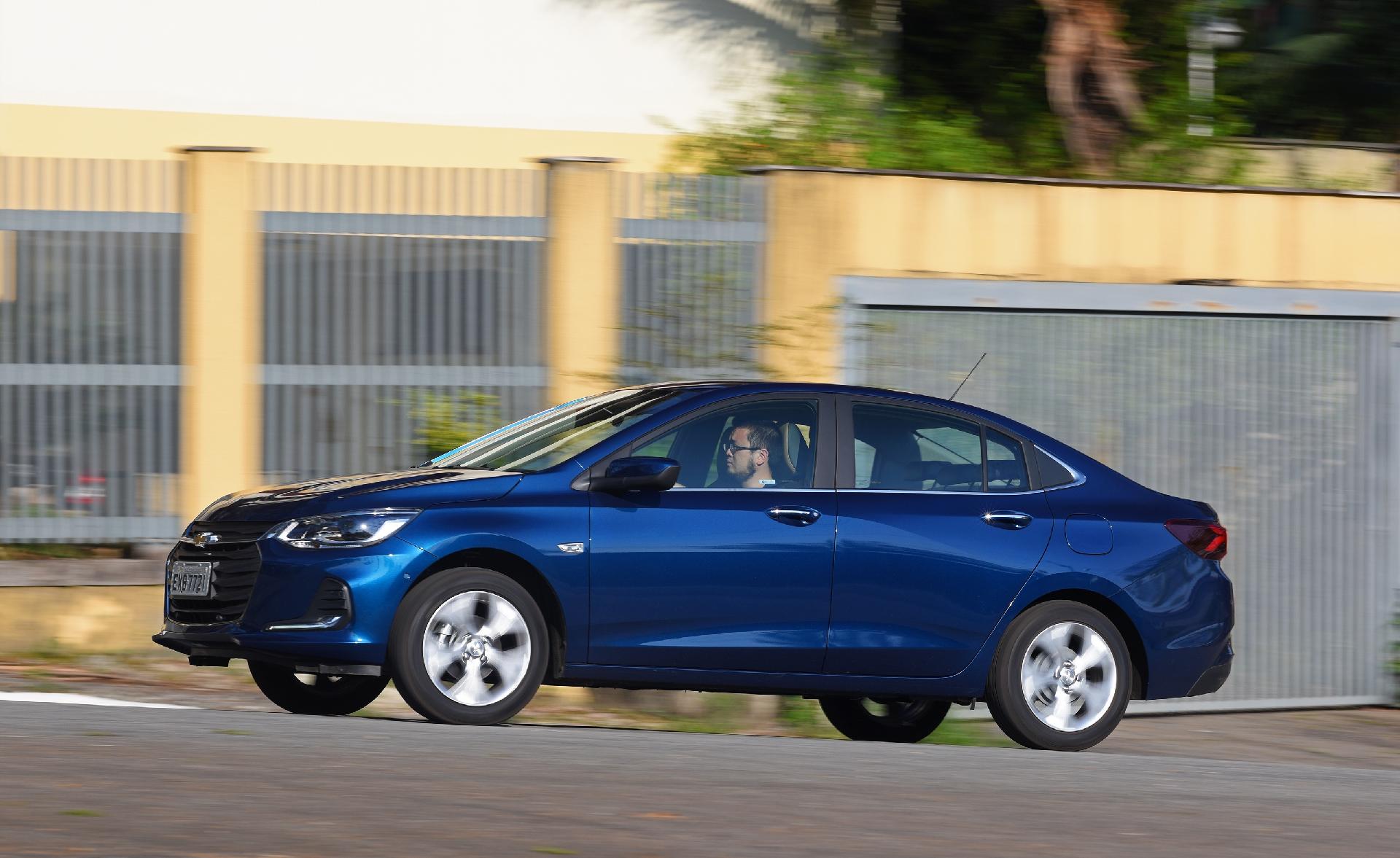 Chevrolet Onix Plus Premier - Murilo Góes/UOL
