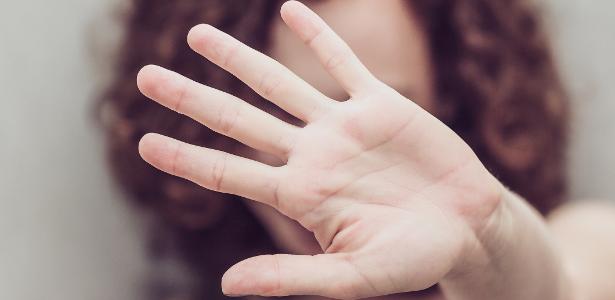 Governo cria pensão especial a órfãos de vítimas de feminicídio; veja valor