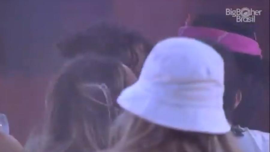 BBB 21: Fiuk, Gilberto, Sarah e Juliette se beijam - Reprodução/ Globoplay