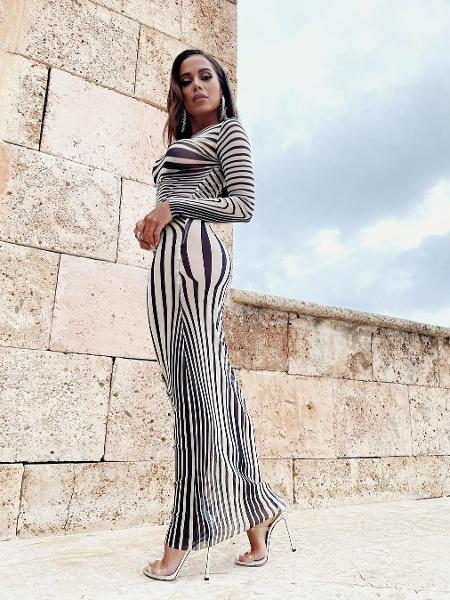 Anitta usa vestido de estilista Jean-Paul Gaultier para Heat Latin Music Awards 2021 - Reprodução/Instagram