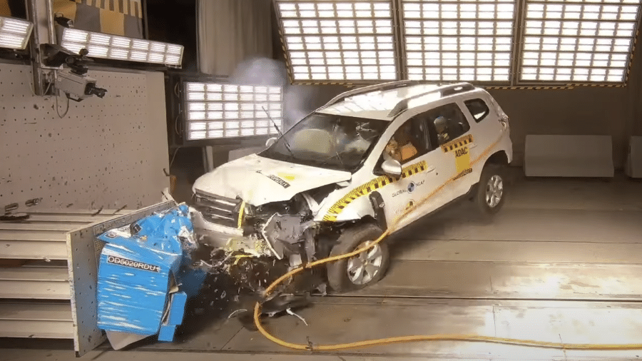 Renault Duster teste de impacto crash test Latin NCAP nota zero - Reprodução