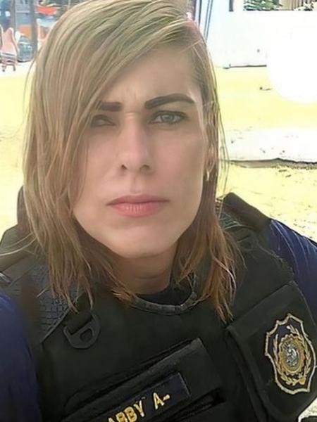 Abby Moreira, primeira guarda municipal trans de Jaboatão dos Guararapes (PE), denunciou transfobia - Arquivo pessoal