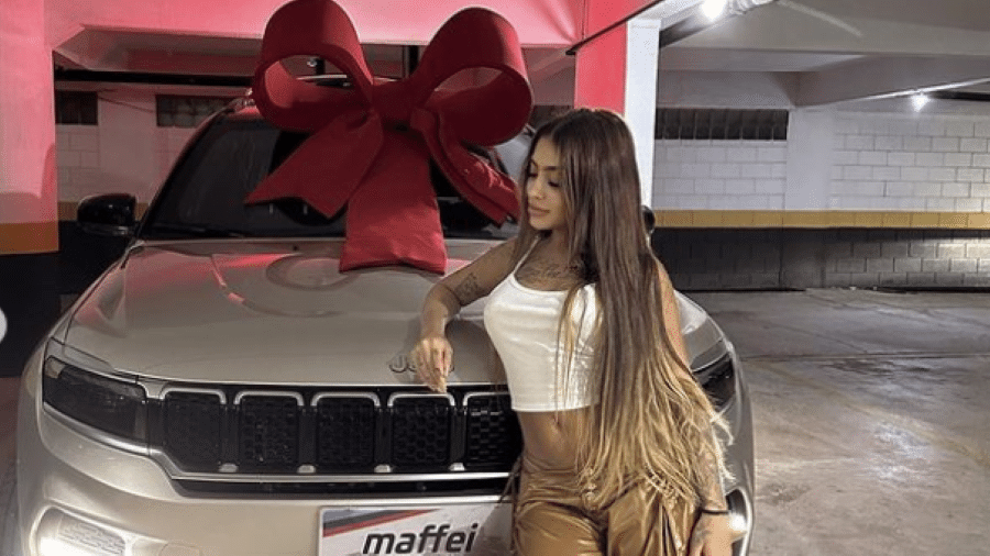 MC Mirella compra carro de mais de R$ 200 mil - Reprodução/Instagram