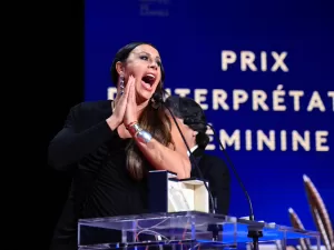 Musical arriscado, 'Emília Perez' faz história com prêmio em Cannes 2024
