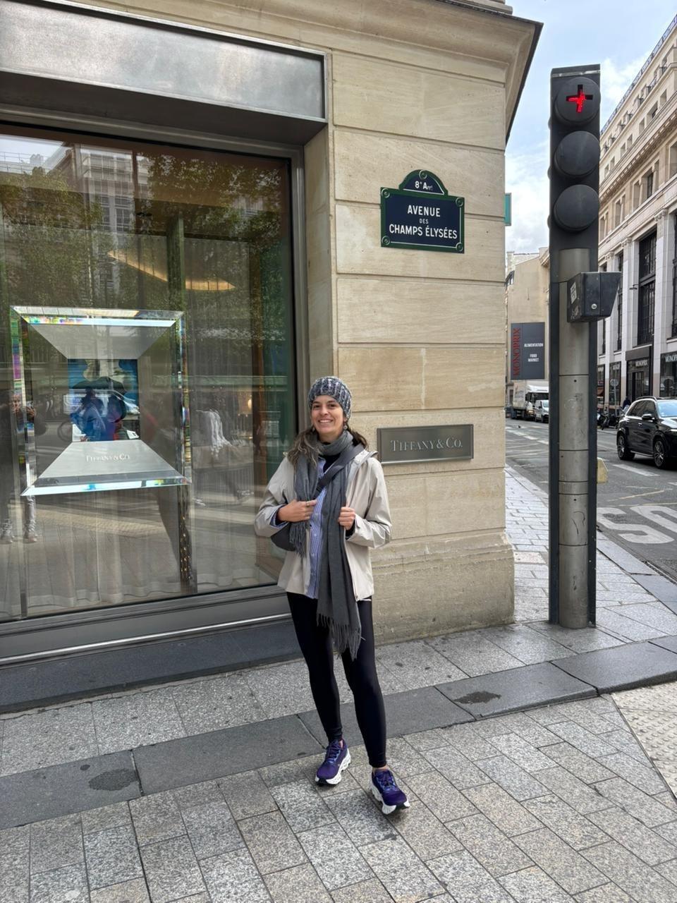Mirei no cinema francês, acertei nas patricinha da Champs Élysées - undefined