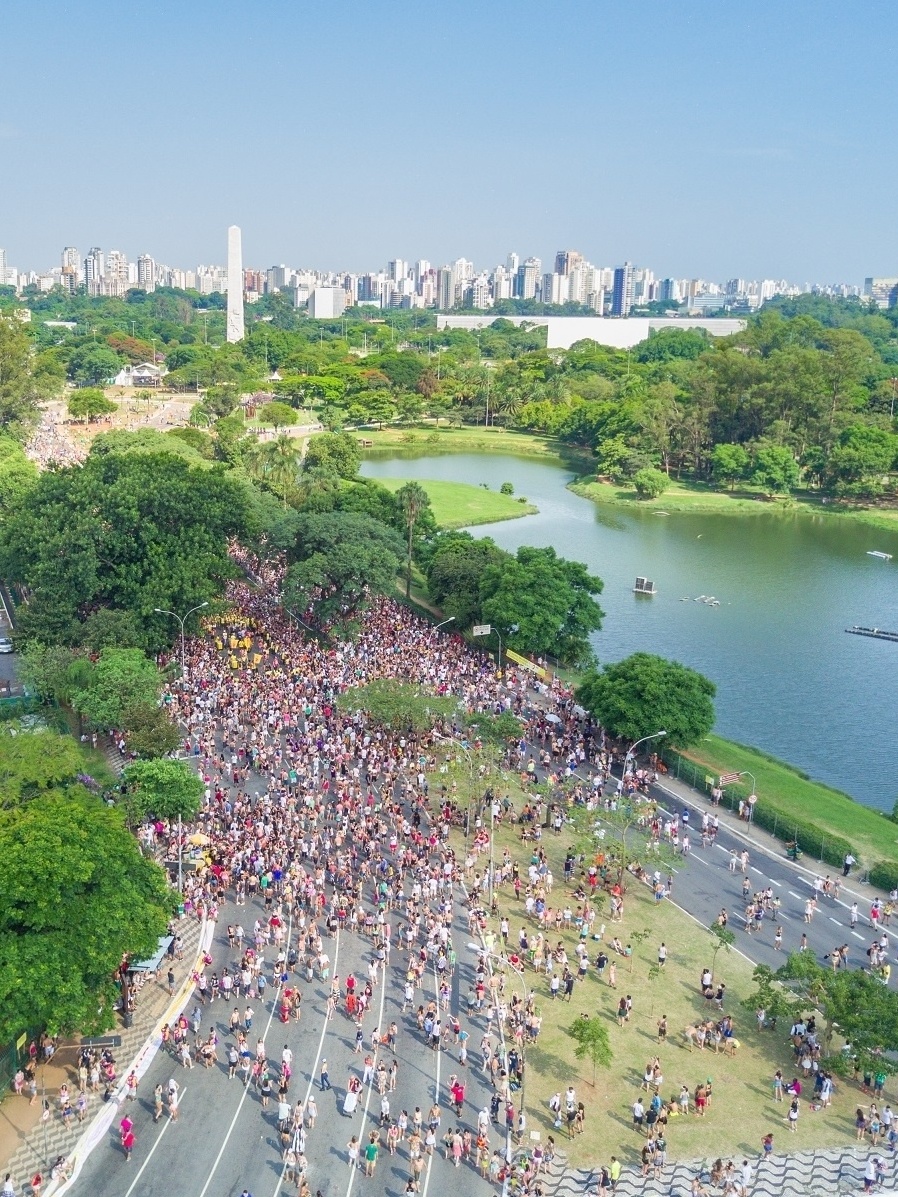 Berrini vai receber desfile de blocos de carnaval em São Paulo