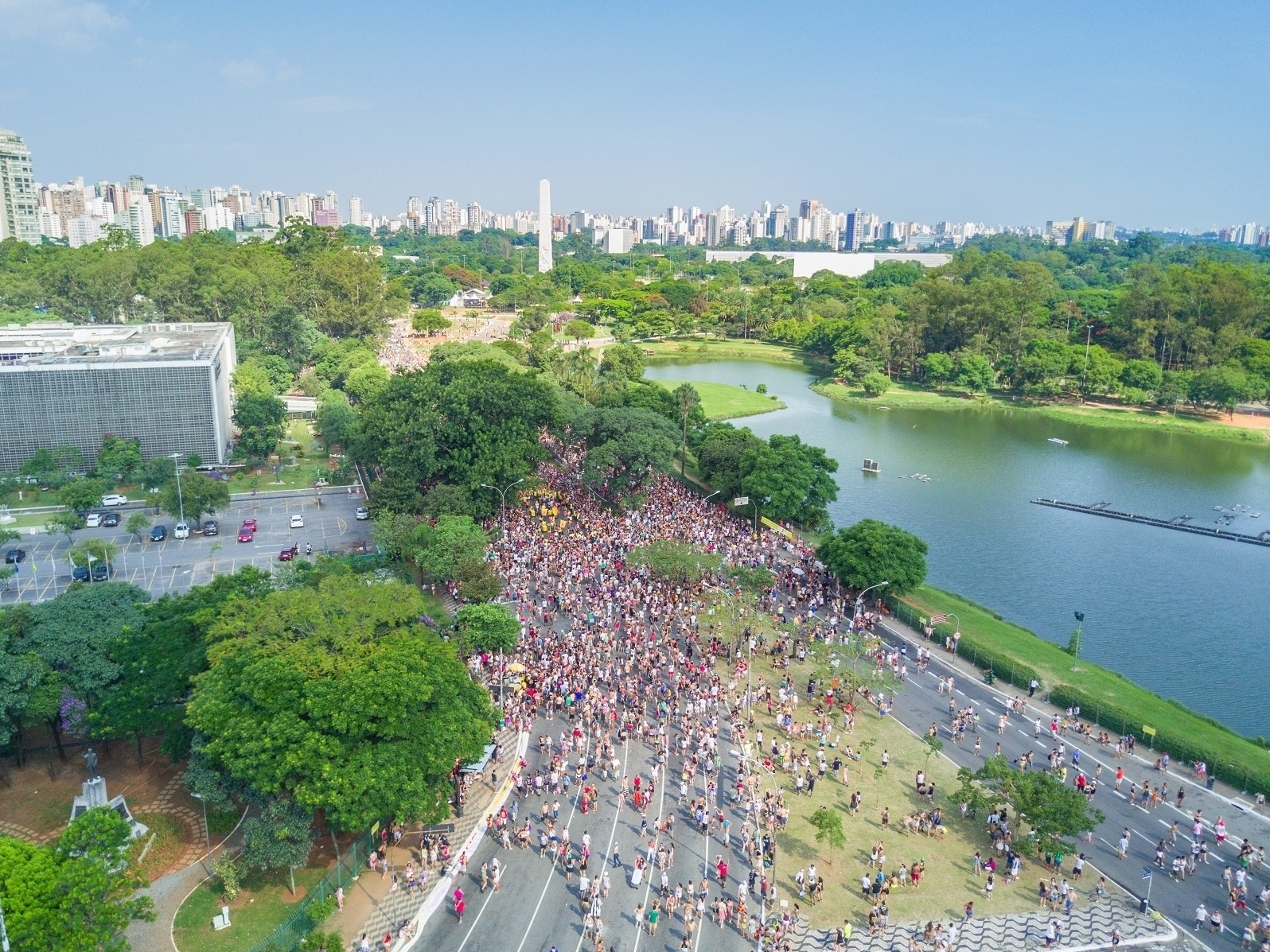 Escola de Futebol criança Jabaquara, Moema, Campo Belo, Campo Grande,  Planalto Paulista.