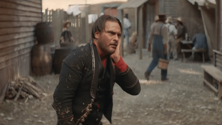 Joaquin Phoenix em cena do trailer - Reprodução