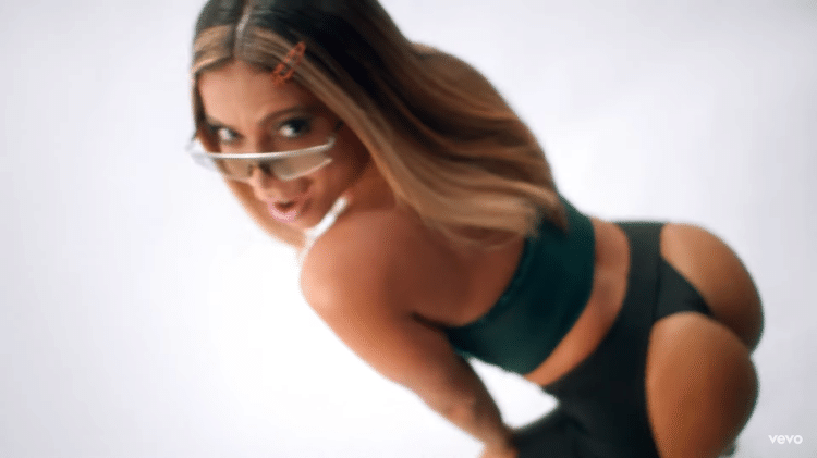 anitta 3 - Reprodução/YouTube - Reprodução/YouTube