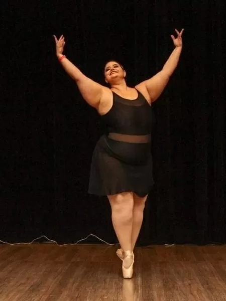 Júlia Del Bianco é professora de balé - Reprodução Instagram - Reprodução Instagram