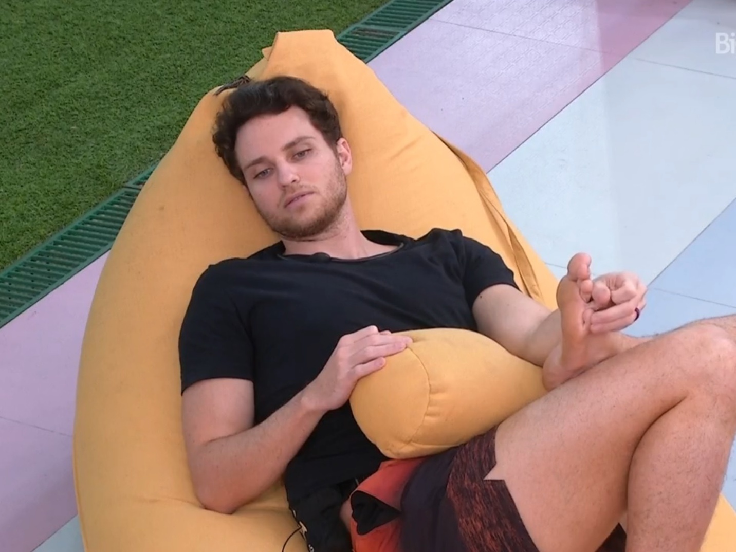 Em conversa com Gustavo, Lucas afirma: 'Tudo bem ser incoerente'