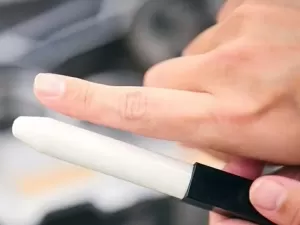 Como funciona e para que serve o 'dedo de mentira' criado pela Toyota
