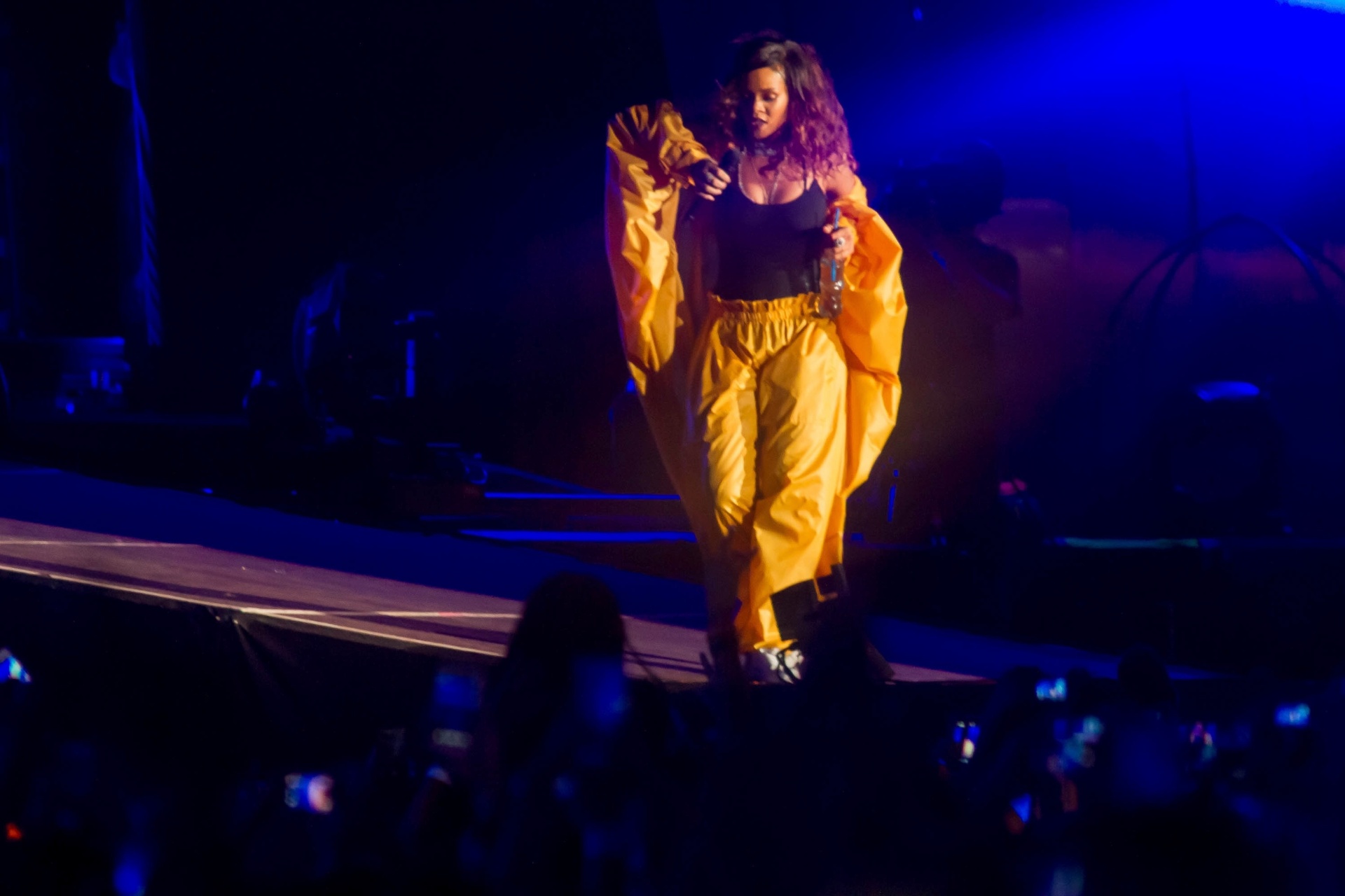 26.set.2015 - Rihanna se apresenta no sexto dia do Rock in Rio 2015 - Luciano Belford/Agência Estado