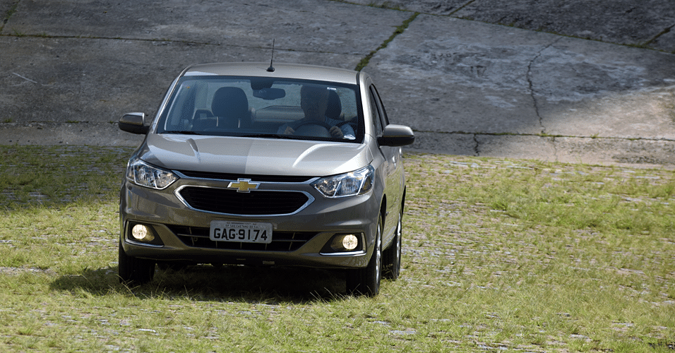 Chevrolet Cobalt Elite - Murilo Góes/UOL